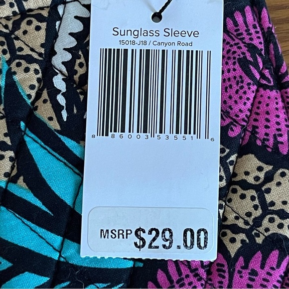 Vera Bradley Sunglass Sleeve Canyon Road - Picture 4 of 7